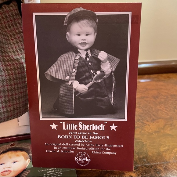 SHERLOCK HOLMES 1st ISSUE in the “BORN TO BE FAMOUS”  DOLL COLLECTION - Picture 3 of 7